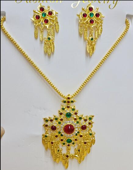 Pacific Jewelry & Watches Los Angeles - Thái Quần Áo Phụ Kiện Bông